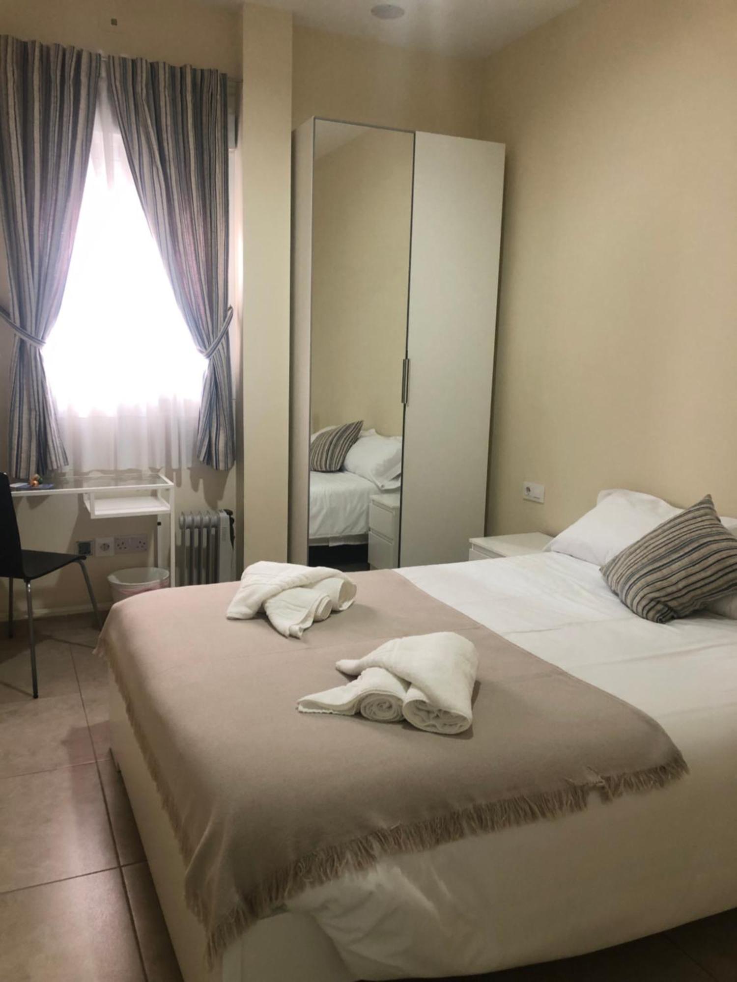 Invecar Holding Appartamento Siviglia Esterno foto